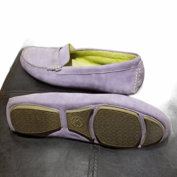 Women's JOHNSTON & MURPHY Lilac Loafers (7/7.5) - Picture 4 of 16